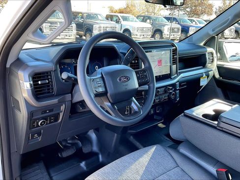 New 2025 Ford F150 XL w/ Equipment Group 103A High image 8