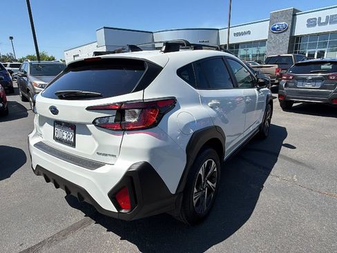 Used 2025 Subaru Crosstrek 2.5i Premium AWD/4WD image 4