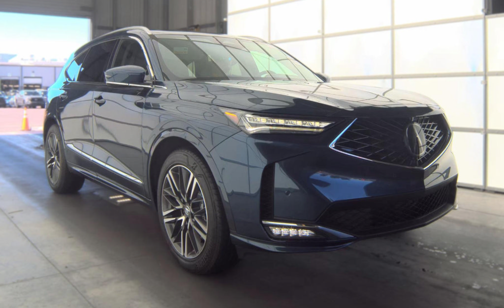 Used 2025 Acura MDX w/ Advance Package AWD/4WD image 1
