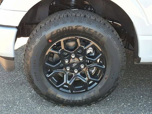 New 2025 Ford F150 XLT w/ Equipment Group 302A MID image 9