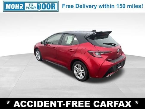 Used 2022 Toyota Corolla SE w/ SE Preferred Package image 3