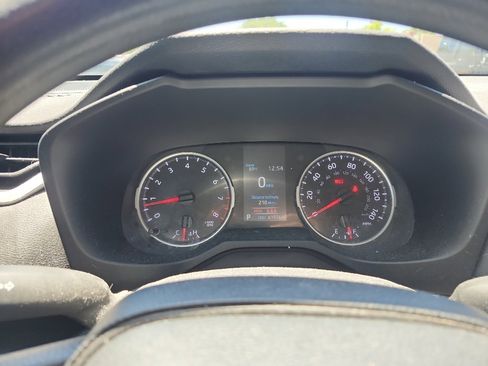 Used 2022 Toyota RAV4 LE AWD/4WD image 23