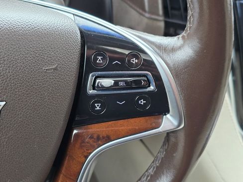 Used 2015 Cadillac Escalade ESV Luxury AWD/4WD image 27