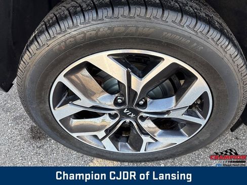 Used 2020 Kia Sportage EX w/ Option Group 15 image 10