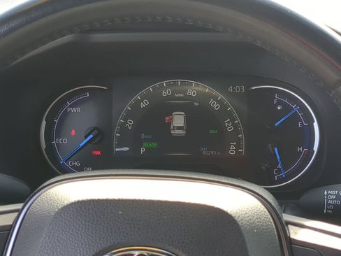 Used 2019 Toyota RAV4 XSE image 14