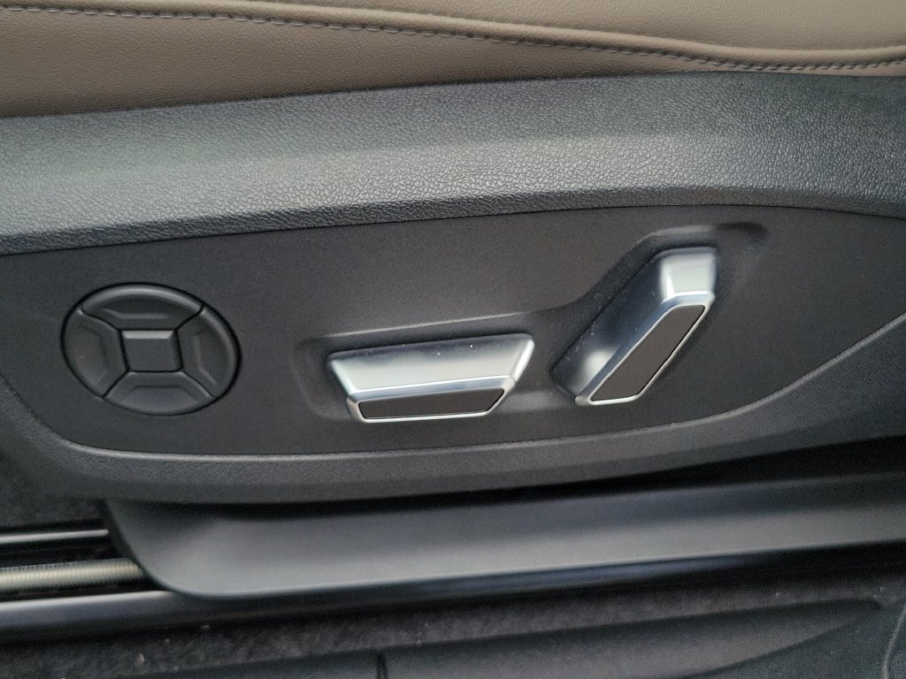 New 2026 Audi Q3 quattro 2.0T AWD/4WD image 17