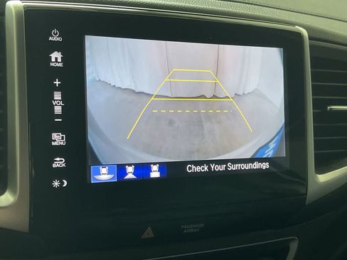 Used 2017 Honda Pilot EX image 17