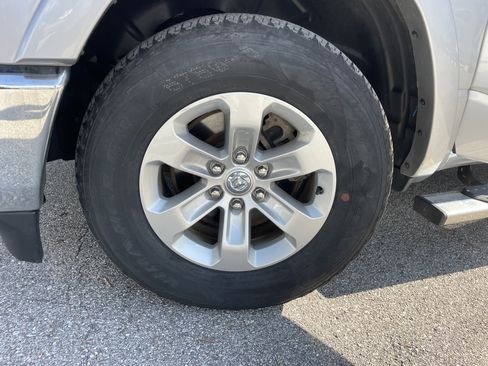 Used 2022 RAM 1500 Laramie image 35