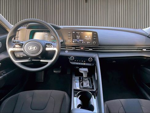 New 2026 Hyundai Elantra Blue image 6