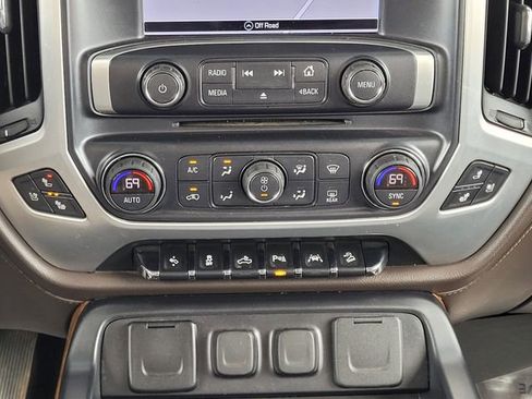 Used 2018 GMC Sierra 1500 SLT AWD/4WD image 18