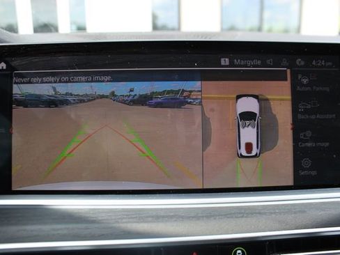 Used 2022 BMW X7 xDrive40i w/ Executive Package AWD/4WD image 19