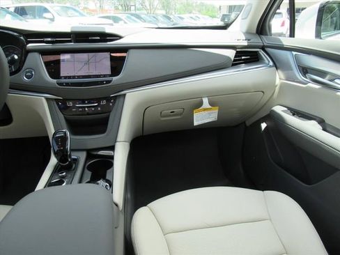 New 2026 Cadillac XT5 Premium Luxury w/ Driver Assist Package AWD/4WD image 13