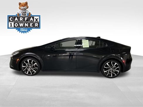 Used 2024 Toyota Prius Prime image 2