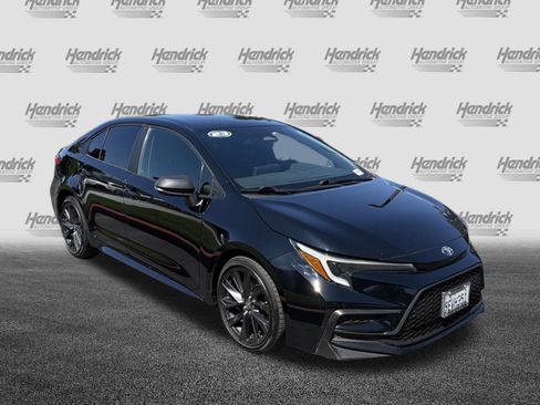 Used 2023 Toyota Corolla SE w/ Carpet Mat Package (TMS) FWD image 8