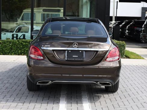 Used 2015 Mercedes-Benz C 300 Sedan image 6