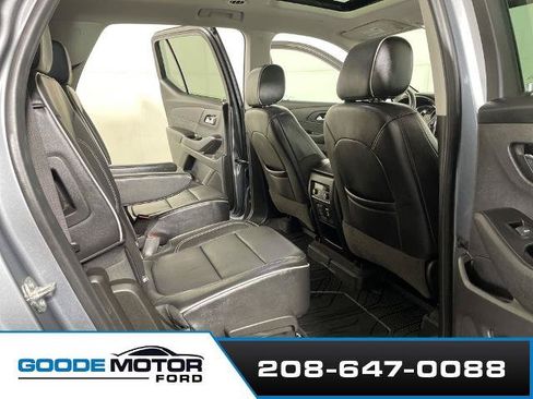 Used 2021 Chevrolet Traverse High Country w/ LPO, Floor Liner Package AWD/4WD image 23