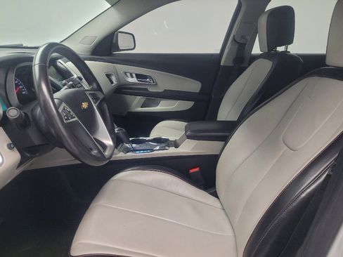 Used 2017 Chevrolet Equinox Premier w/ Enhanced Convenience Package image 17