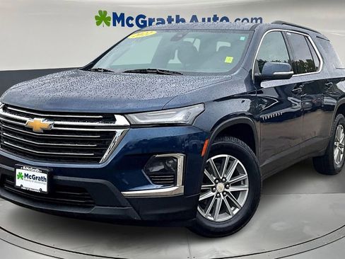 Certified 2022 Chevrolet Traverse LT image 3