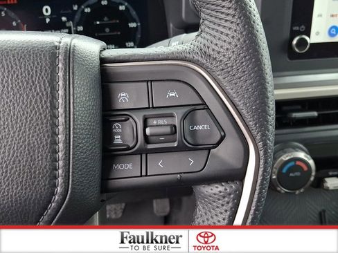 Certified 2025 Toyota Tacoma TRD Off-Road image 21