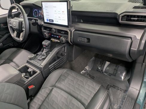 Used 2025 Toyota 4Runner TRD Off-Road Premium image 29