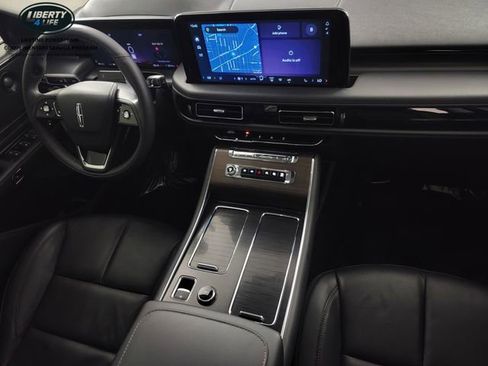 Used 2025 Lincoln Aviator Reserve w/ Jet Appearance Package AWD/4WD image 33