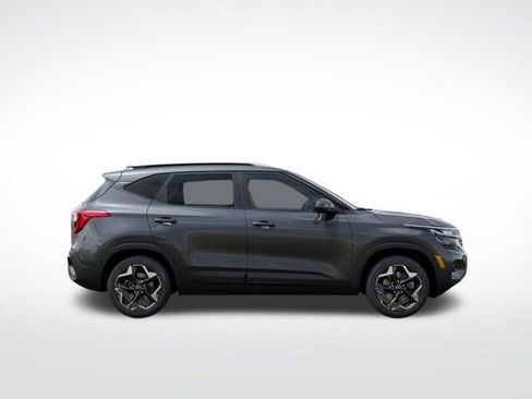 New 2026 Kia Seltos S AWD/4WD image 7