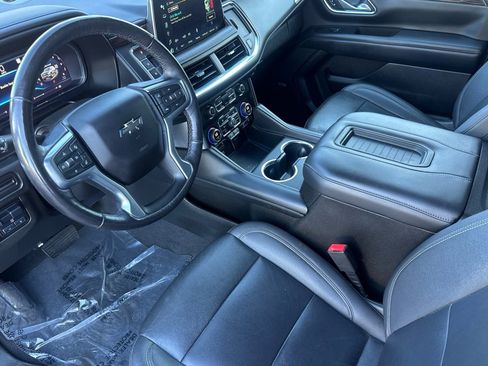 Used 2022 Chevrolet Tahoe Z71 w/ Off-Road Capability Package image 11