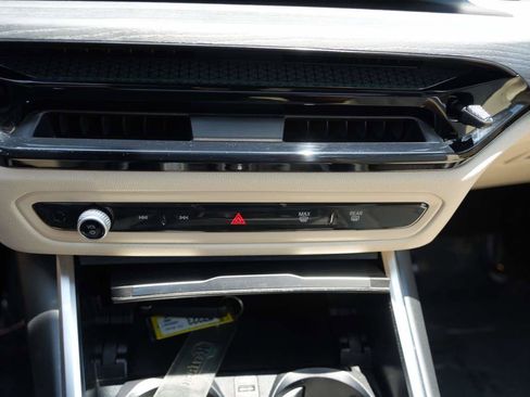 Used 2026 BMW 430i Coupe w/ Parking Assistance Package RWD image 17