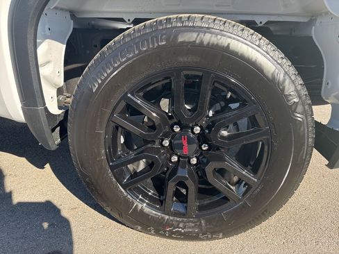 New 2026 GMC Sierra 1500 Elevation AWD/4WD image 31