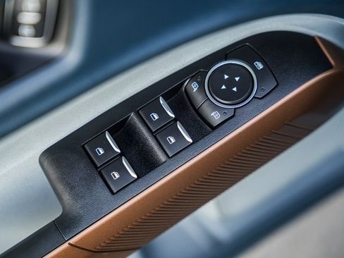 Used 2022 Ford Maverick Lariat w/ Lariat Luxury Package image 42