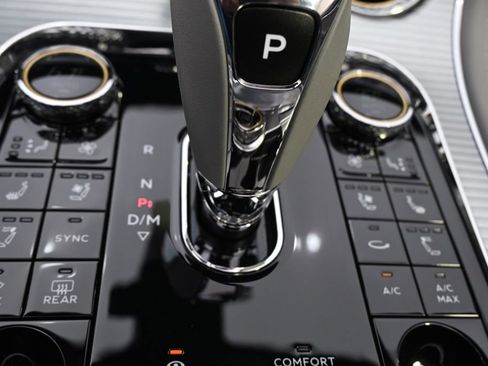 New 2026 Bentley Continental GTC AWD/4WD image 36