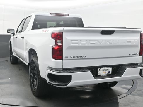Used 2026 Chevrolet Silverado 1500 Custom AWD/4WD image 8