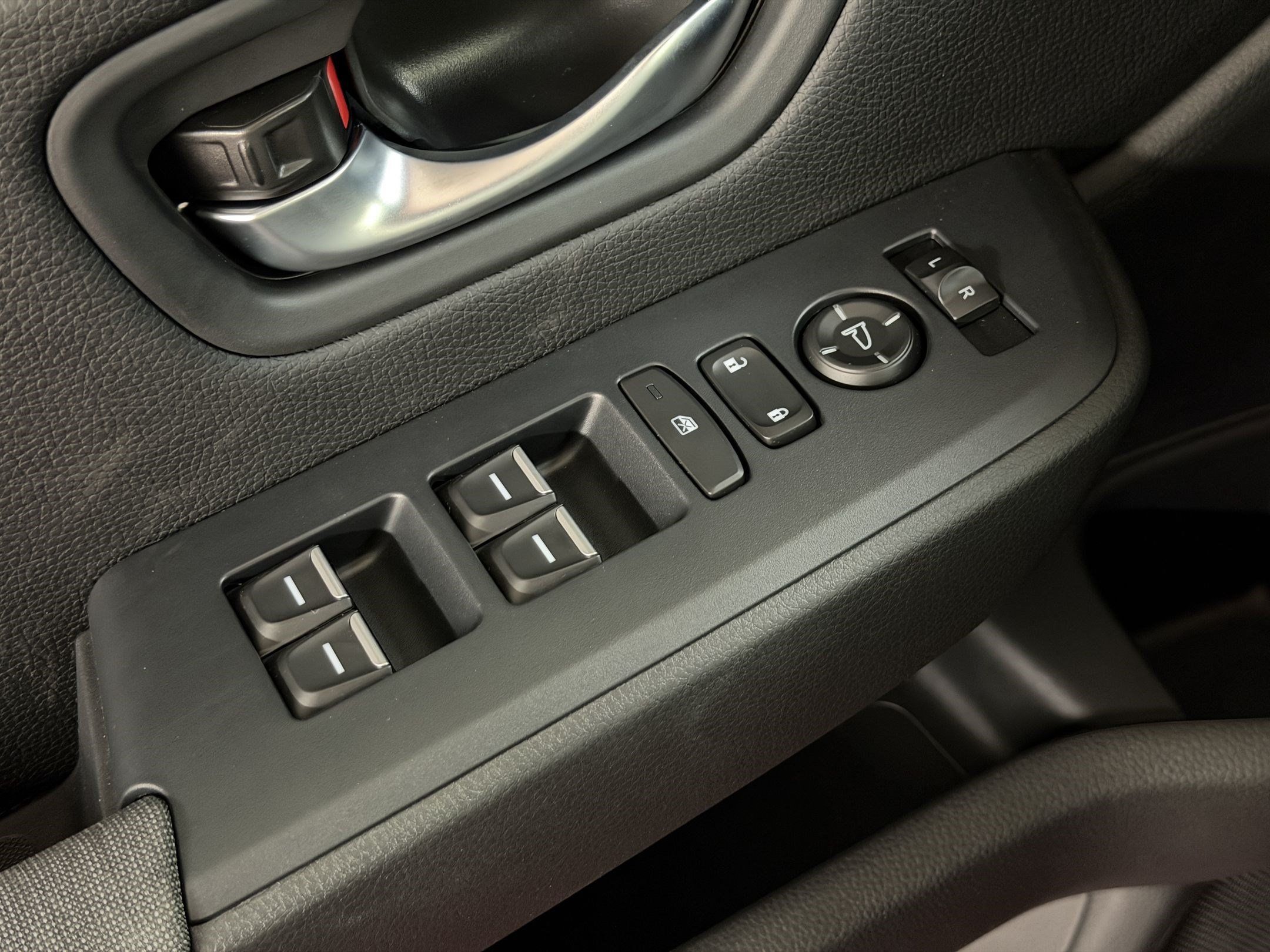 New 2026 Honda Pilot Sport image 26