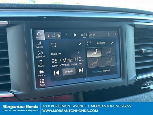 Used 2023 Chrysler Voyager LX FWD image 21
