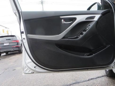Used 2016 Hyundai Elantra Value Edition image 35