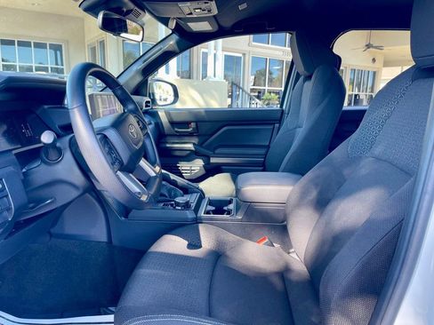 Used 2025 Toyota 4Runner SR5 image 11