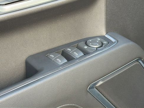 Used 2022 Chevrolet Silverado 1500 RST image 22