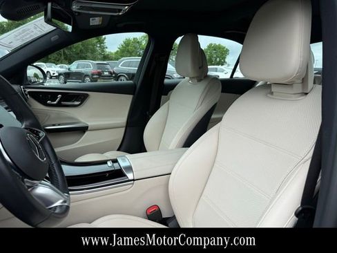 Certified 2022 Mercedes-Benz C 300 4MATIC Sedan image 16
