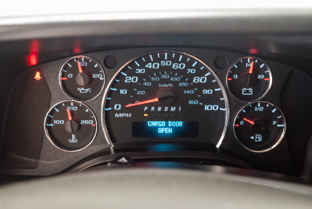 Used 2025 Chevrolet Express 3500 LT w/ LT Preferred Equipment Group RWD image 13