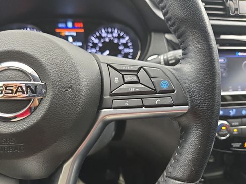 Used 2022 Nissan Rogue Sport SL AWD/4WD image 15