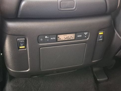 Used 2024 Nissan Armada Platinum w/ Captain's Chairs Package AWD/4WD image 14