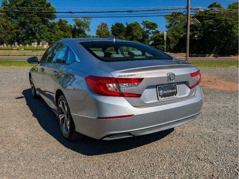 Used 2018 Honda Accord EX-L image 8