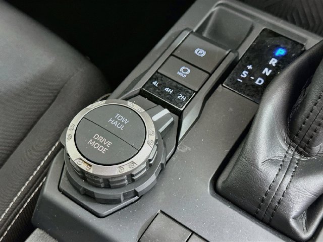 Certified 2024 Toyota Tacoma TRD Sport AWD/4WD image 40