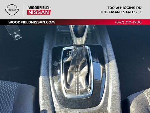 Used 2021 Nissan Rogue Sport S image 33