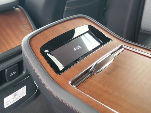 New 2026 Lincoln Navigator L Black Label image 29