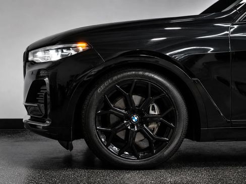 Used 2022 BMW X7 xDrive40i AWD/4WD image 7