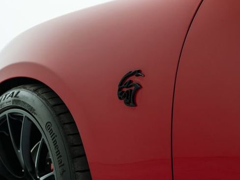 Used 2016 Dodge Charger SRT Hellcat w/ Harman/Kardon Audio Group image 21