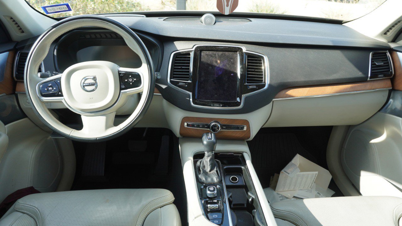 Used 2018 Volvo XC90 T6 Inscription w/ Convenience Package AWD/4WD image 13