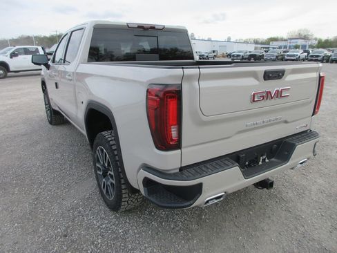 New 2026 GMC Sierra 1500 AT4 image 9