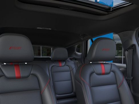 New 2026 Chevrolet Trax RS w/ Sunroof Package FWD image 48